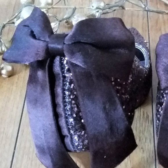 ELEGANT Brown Glitter Crystal Sequined / Satin Jeweled Shoes with bows - Picture 6 of 9